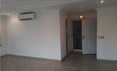 ALQUILER CASA EN BETANIA CLUB X 400M2  YM