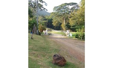VENTA DE LOTES EN CAMPANA, UN PARAISO ESCONDIDO Y CERCA DE TODO