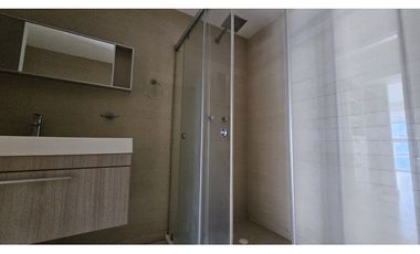 SE ALQUILA APARTAMENTO EN AV. BALBOA