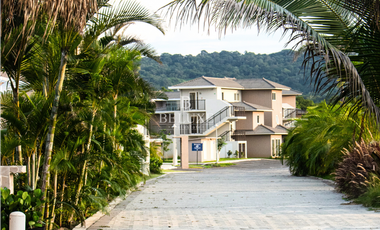 VENTA DE APARTAMENTO EN PLAYA CARACOL, PH BRISAS DEL MAR  (2) (P)