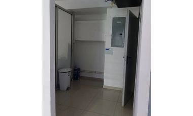 ALQUILO LOCAL COMERCIAL EN LACRESTA