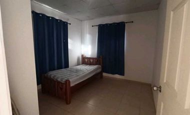 ALQUILO CASA AMOBLADA CIRCUNVALACION INTERNA CHITRE.