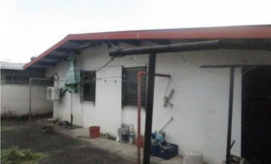 Alquiler de  casa en San Antonio