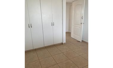 SE ALQUILA CASA EN BRISAS DEL GOLF