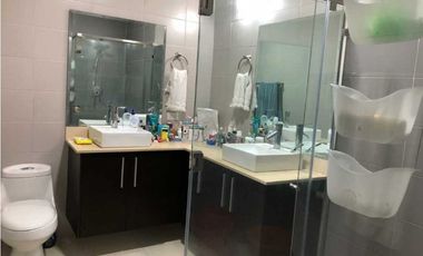 VENDO CASA DE 2 PLANTAS EN BETANIA