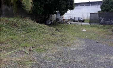 VENDO TERRENO EN LOS ANDES  CON ZONIFICACION  RESIDENCIAL COMERCIAL