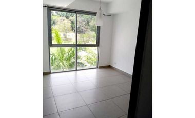 VENDO  APARTAMENTO EN PANAMA PACIFICO
