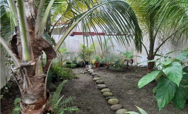 VENDO  CASA DE 4 NIVELES EN TUMBA MUERTO LIMAJO