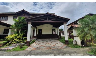 Venta de  casa en Mirador del Lago Las Cumbres