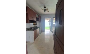 Venta de  casa en Mirador del Lago Las Cumbres