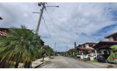Venta de  casa en Mirador del Lago Las Cumbres