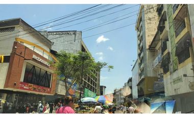 Vendo Edificio en Santa  Ana