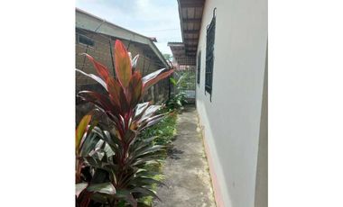 Venta de casa en Cincuentenario