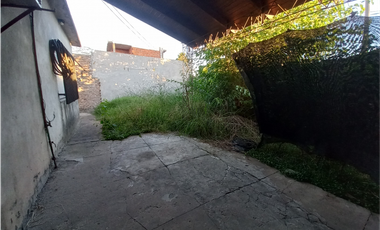 CASA  CALLE WASHINGTON ESQUINA BRUSELAS