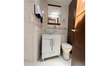 Se Arrienda y/o Vende Local en Santa Gema, Laureles , Medellin