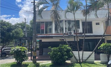 Se Arrienda y/o Vende Local en Santa Gema, Laureles , Medellin