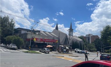 Se Arrienda y/o Vende Local en Santa Gema, Laureles , Medellin