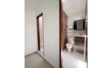 Se Arrienda y/o Vende Local en Santa Gema, Laureles , Medellin