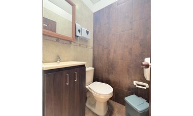 Se Arrienda y/o Vende Local en Santa Gema, Laureles , Medellin