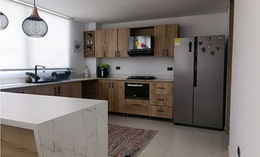 Casa en venta en el sector la brisas Municipio de Sabaneta