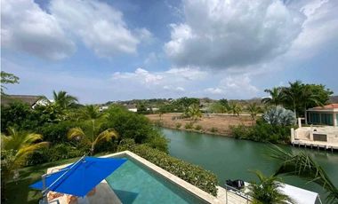 Vendo casa en Baru conjunto cerrado