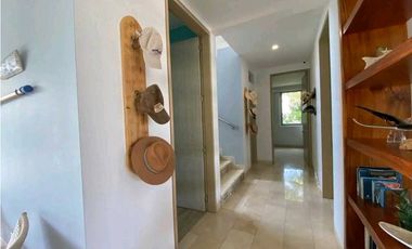 Vendo casa en Baru conjunto cerrado