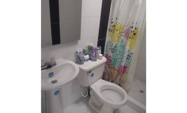 VENTA CASA DOS PISOS QUINTAS DEL BOSQUE -  VILLAVICENCIO