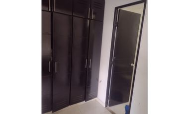 VENTA CASA DOS PISOS QUINTAS DEL BOSQUE -  VILLAVICENCIO