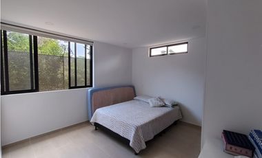 EN VENTA CASA CAMPESTRE ACAPULCO RUITOQUE BAJO