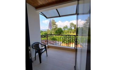 EN VENTA CASA CAMPESTRE ACAPULCO RUITOQUE BAJO
