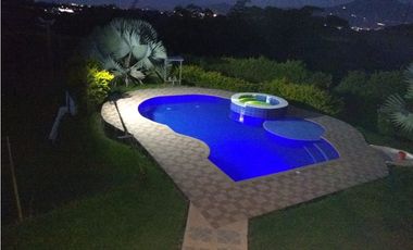 Casa campestre independiente en la Vía Armenia, Pereira!!!