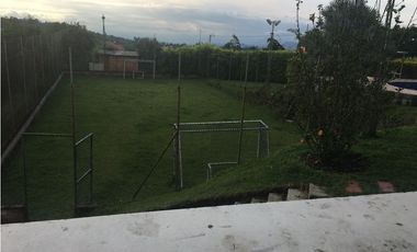 Casa campestre independiente en la Vía Armenia, Pereira!!!