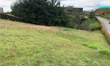 Venta de Lote en Parcelación La Ceja San Antonio Acc Pavimentados