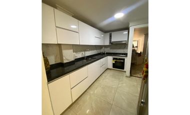 vende casa en corales area 240 acabados de ensueño