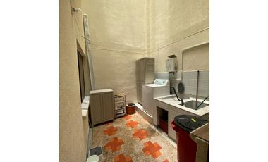 vende casa en corales area 240 acabados de ensueño