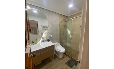 vende casa en corales area 240 acabados de ensueño