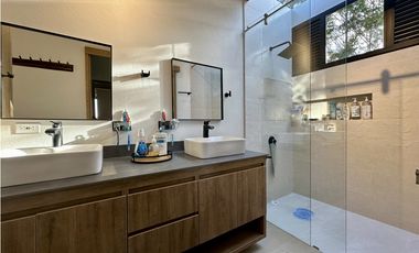 Venta de Casa Campestre en El Retiro