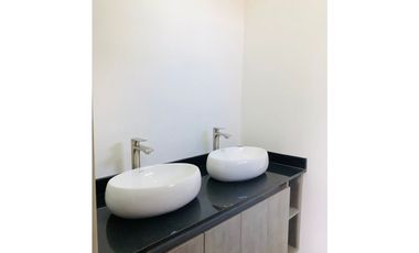 Casa para la venta en Rionegro Barro Blanco