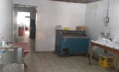 Venta local comercial  en exclusiva zona de Santa Marta