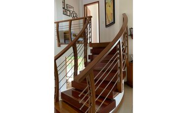 Casa Campestre Hermosa en Venta- El tigre Cerritos- Pereira