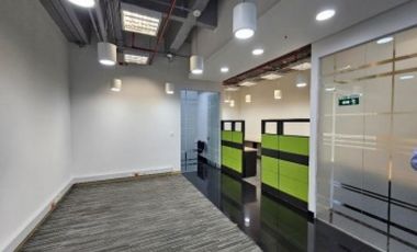 OFICINA EN ARRIENDO NORTE STA BARBARA TORRE SAMSUNG