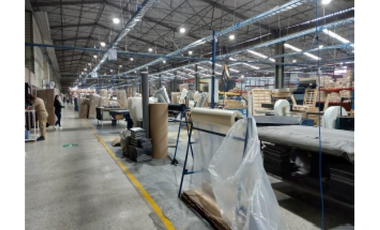 SE VENDE BODEGA INDUSTRIAL MOSQUERA