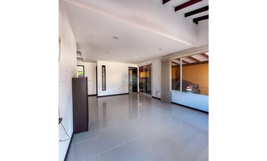 En Venta Casa en Conjunto Cerrado Senderos del Llano 2 (Restrepo)