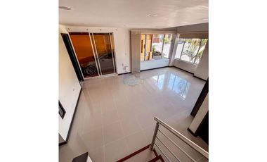 En Venta Casa en Conjunto Cerrado Senderos del Llano 2 (Restrepo)