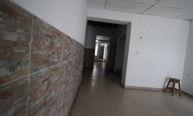 Arriendo de Locales centro de Santa Marta