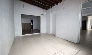 Arriendo de Locales centro de Santa Marta