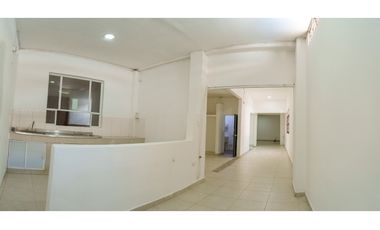 Arriendo de Locales centro de Santa Marta