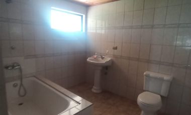 Casa en Venta en Casa SIN COMISION terreno 5.000mt 5D-2B AgroresidenciaMaule