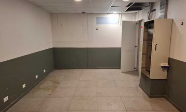 Local comercial en arriendo en RECOLETA