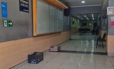 Local Comercial en Arriendo en Avenida Gran Avenida